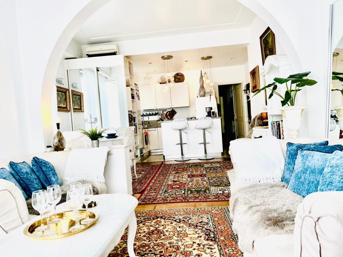 Endless Stunning Mediterranean Sea Views Promenade Des * Nice