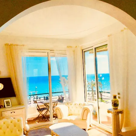 Endless Stunning Mediterranean Sea Views Promenade Des Anglais Nice Exterior photo