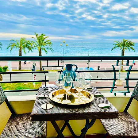 Endless Stunning Mediterranean Sea Views Promenade Des Anglais Nice Exterior photo